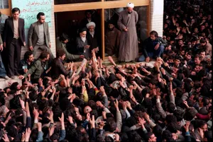 Khomeini-greeting-supporters-Tehran-February-1979