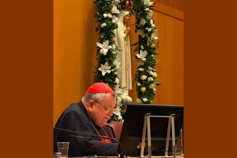 La missione della corredentrice e dei corredentori secondo il cardinale Burke